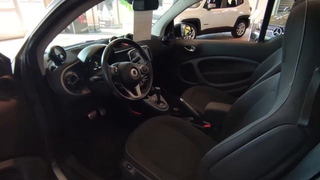 Smart For Two Cabrio 0.9t Brabus Edition смотреть онлайн