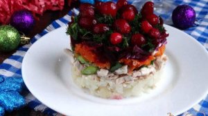 Салат с курицей и свеклой