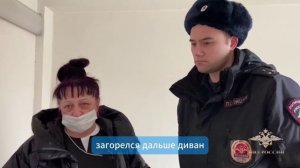 Ирина Волк: В Белгородской области участковый уполномоченный полиции оказал помощь жильцам дома