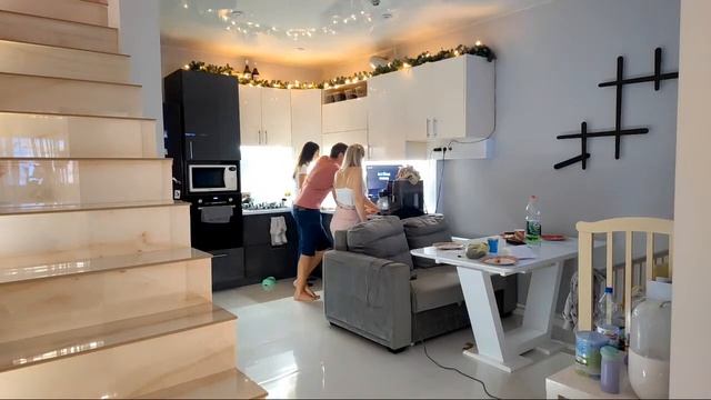 В Гостях У Блинов 2 смотреть онлайн