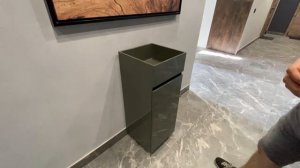 Маленькая тумба с раковиной