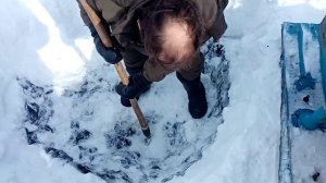 пробиваем лед