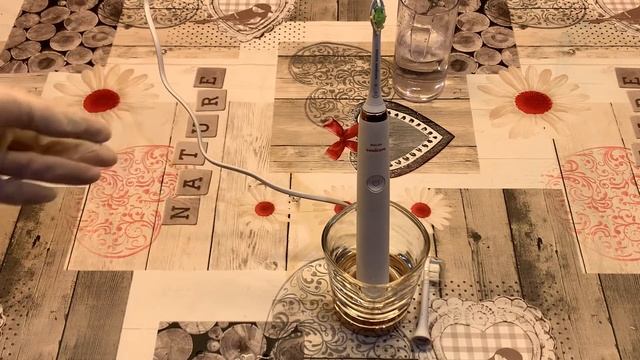 Periuta de dinti electrica PHILIPS DiamondClean 9000 HX9911/94 смотреть онлайн