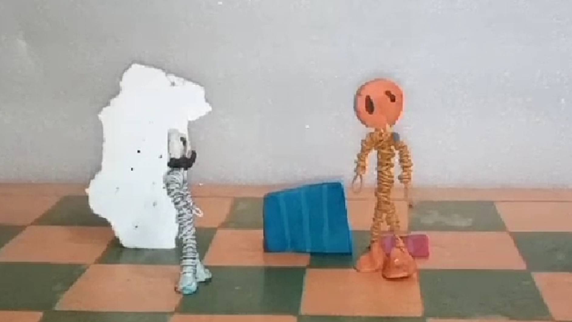 Обои бывают разные смотреть онлайн