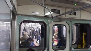 Метропоезд Санкт-Петербурга 9-34: метровагон 81-714 (ЛВЗ), б. 8061 - 2 линия (24.01.19)