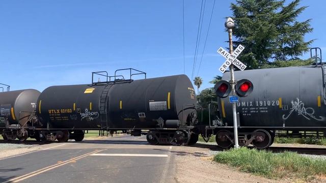 CCT 1501 Lodi Flyer Local w/ Ex-CN Shortline - E. Leonardini Road Railroad Crossing, Stockton CA