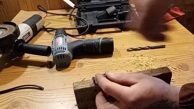 Инструмент для снятия изоляции проводов.Сделай сам. смотреть онлайн