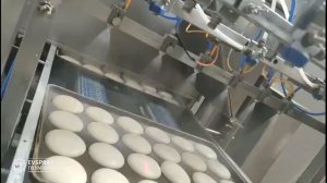 Нанесение растительного масла на хлебопекарном предприятии.