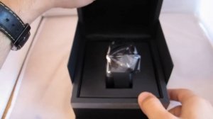 Обзор мужских наручных часов Hamilton Ventura XXL Elvis Anniversary H24615331