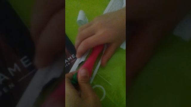 открываем новую зубную щетку) смотреть онлайн