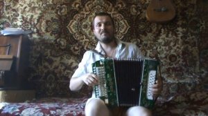 Махнём неглядя! (Прожектор шарит осторожно по пригорку)