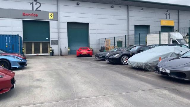 Hypercars Takeover Cars and Coffee London смотреть онлайн