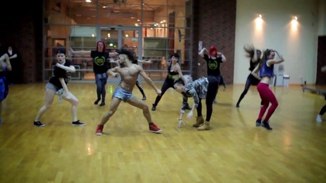 GREEK SALAD Dance event. M'Y - part 2 смотреть онлайн