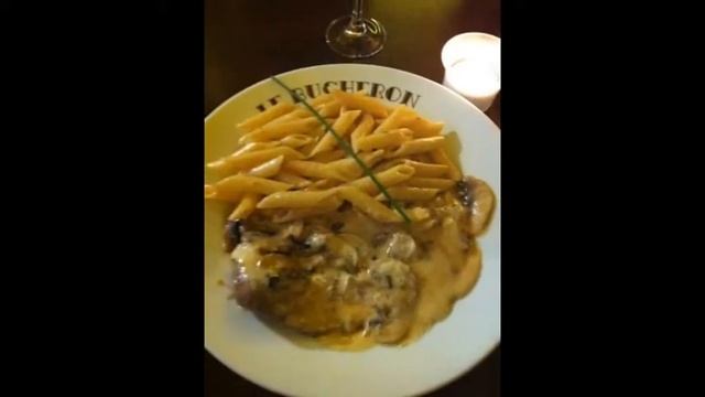 Paris restaurants - delicious pasta place LE BUCHERON смотреть онлайн