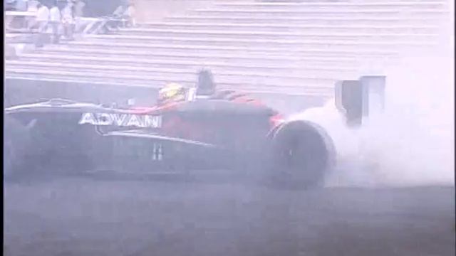 Formula Sochi 17 July 2011 Daniil Kvyat vs. Samarin