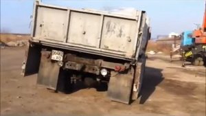 Разгрузка цемента с вагона. Погрузка на ЗИЛ. Разгрузка с ЗИЛа.