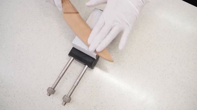 Самый острый кухонный нож из зубы акулы смотреть онлайн