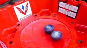 #Бейблейд Вайс Леопард ПОДДЕЛКА VS ОРИГИНАЛ - сравнение Такара Томи с SB и БИТВА Волчков