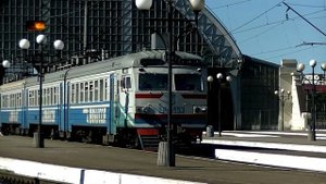 ВЛ40у-1378.1 и отправление фирменного электропоезда ЭР9М-503 "Полесье"