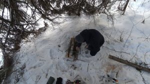 Одиночный поход в зимнем лесу