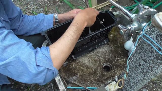 【DIY】エスティマ　エンジンエアーフィルター交換の巻 смотреть онлайн