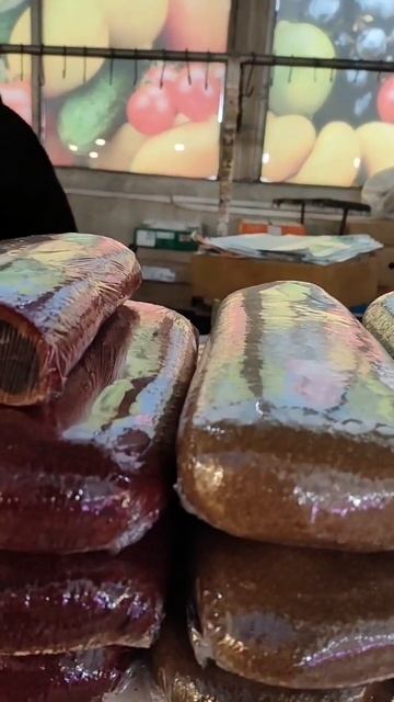 Рынок Ташир в Ереване: бастурма и многое другое. Глаза разбегаются! смотреть онлайн