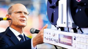 Тэд Вильсон как Президент ГК. (Билл Хьюз)