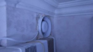 Нарушение вентиляции. Тянет из вытяжки на кухне