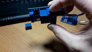 Кнопка включения усилителя 30А.