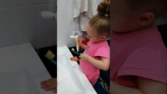 Наконец то мои дети полюбили чистить зубы 😁