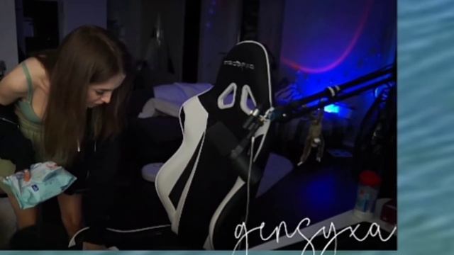 Генсуха спалила свои бубсы🔥