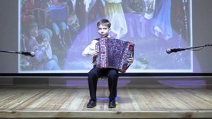 "Кубанский стос" обр.Головко Гармонист Игорь Селезнёв Класс Т.В.Майснер Новосибирск