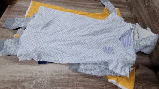 Огляд мішка сортовки "Нічний мікс" на оптовому складі #секонд-хенд і сток #Екстрасток смотреть онлайн