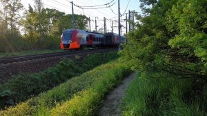 Ух ты! Встреча тепловоза ТЭП70БС 242 и электропоезда «Ласточка» М-ТППК ЭС2Г 025/024