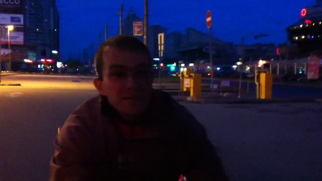 На тележке по парковке смотреть онлайн