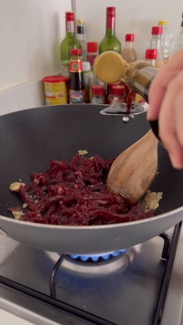 6 Ingredients Korean Seaweed Soup (Miyeokguk) смотреть онлайн