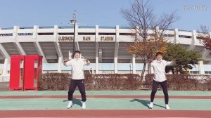 корейская зарядка (2 пацана)