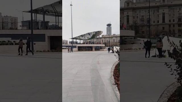 Павелецкая площадь около вокзала в Москве #вокзал
