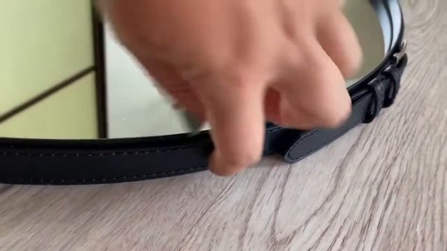 Металлические круглое зеркало. смотреть онлайн