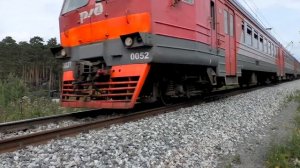 Электропоезд ЭД2Т-0052 сообщением г. Каменск-Уральский – г. Екатеринбург