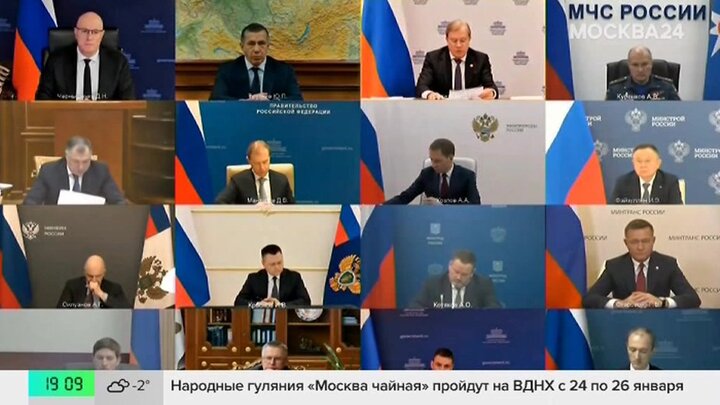 Откачку мазута из танкера "Волгонефть-239" завершат на следующей неделе
