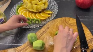 Как красиво нарезать фрукты на праздничный стол