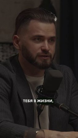Сказка Золушка - про технологию, как женщина может обрести власть в семье и снаружи.