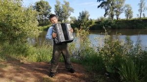 Скатертью скатертью дальний путь стелится