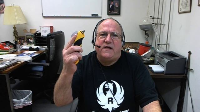 An over-engineered utility knife смотреть онлайн