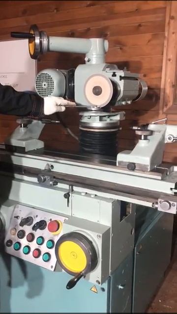 VIDEO 2019 11 21 17 53 56 Универсально-заточной станок вз-307 3Е642  Продажа Демонстрация в работе!