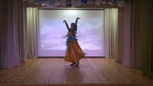 "Родничок", исп. Бекрина Дарья."Азербайджанский танец"