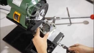 Станок для заточки ножей для резки пазов в картоне