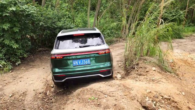 ПРОВЕРКА НА ПРОЧНОСТЬ GEELY MONJARO смотреть онлайн