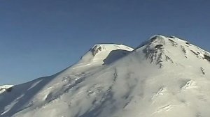 Полеты аэрошюта над Эльбрусом.